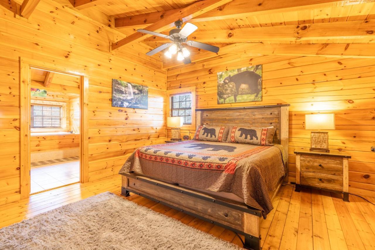 Comfort Cabin Bearway To Heaven W Private Hot Tub Pigeon Forge Exterior foto